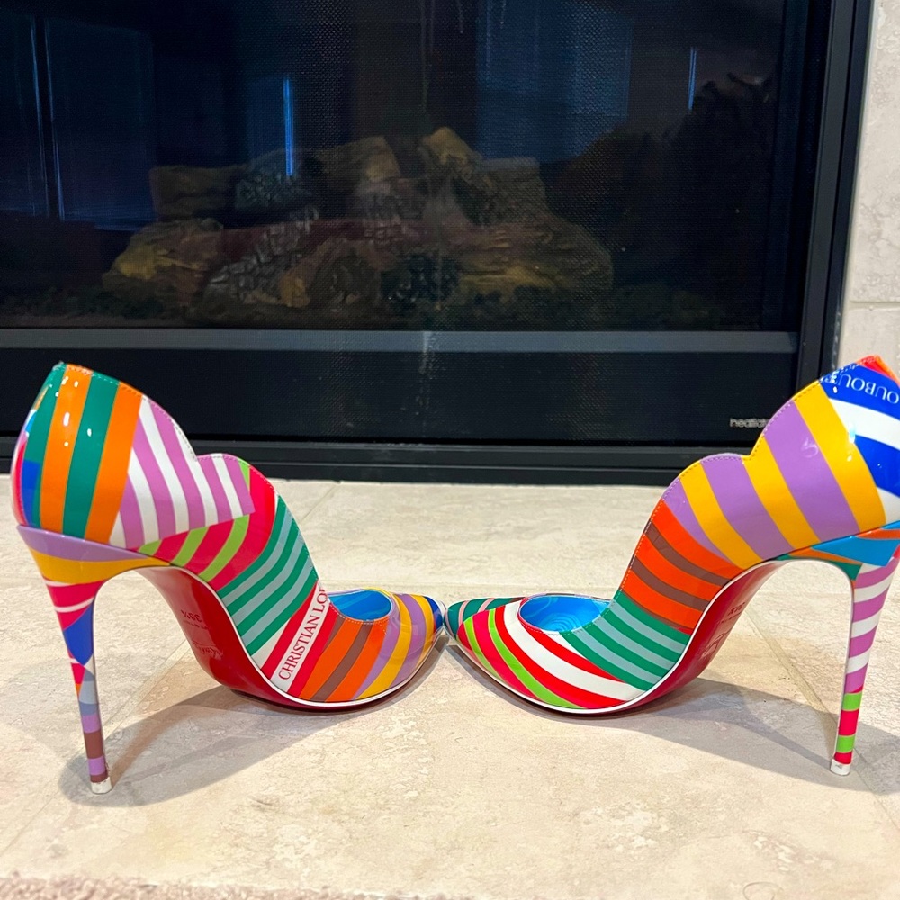 Christian Louboutin HOT CHICK 100 Scallop Heels Pumps Shoes Grand BainStiletto